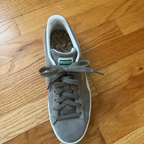 New in Box Puma Suede Classic XXI steel gray size 10 womens (size 8 mens) - Picture 10 of 12